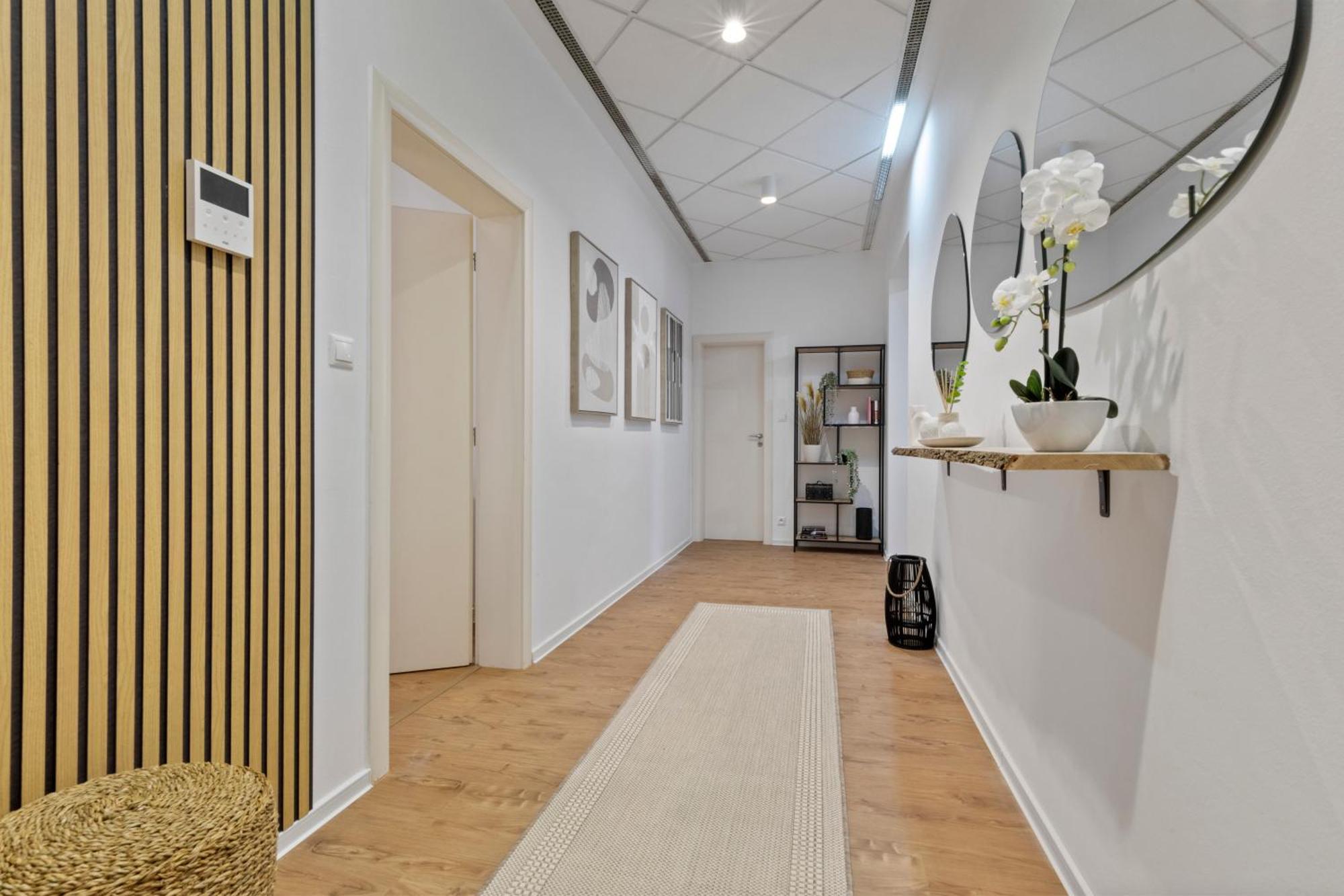 Luxe Living At Old Town Center Apartment Bratislava Exterior photo