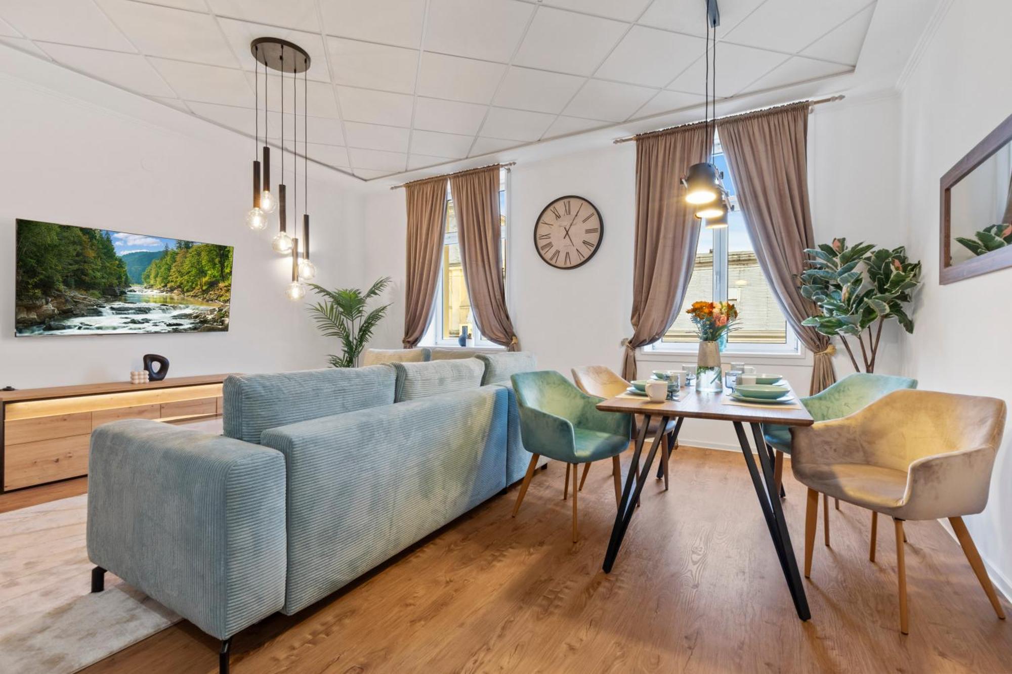 Luxe Living At Old Town Center Apartment Bratislava Exterior photo